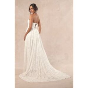Lulu's Elegant White Lace Strapless Gown